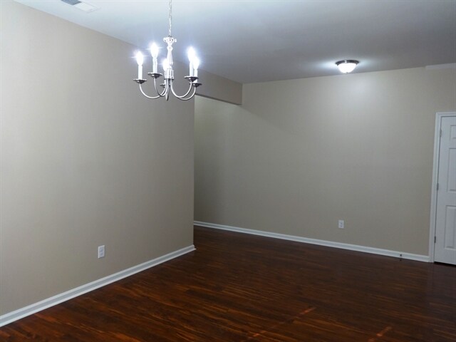 Building Photo - 179 Meadow Wood Rd