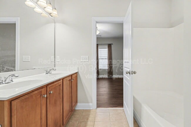 Building Photo - 2330 Bonterra Blvd