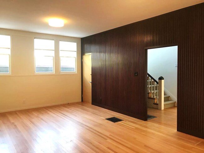 The Great Room is a wonderful family space. - 319 Locust St