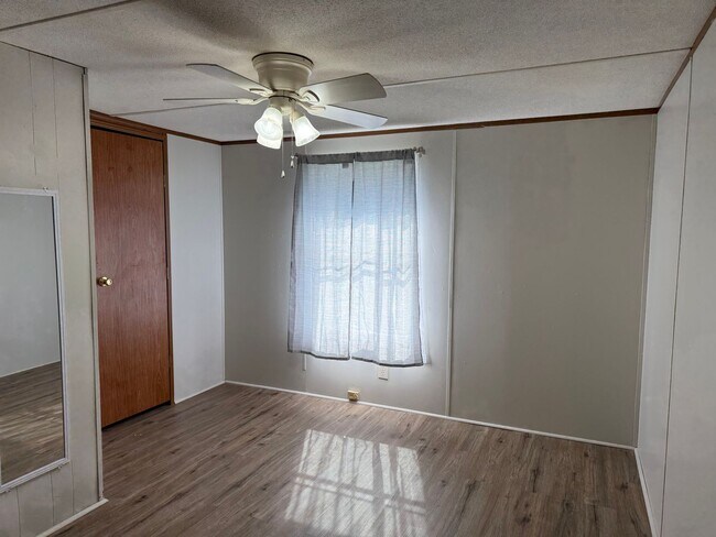 Building Photo - Charming Rural Home with Large Yard & Storage