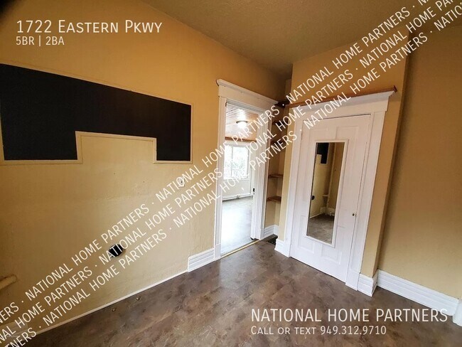 Building Photo - Rent to Own 5 bedroom with $15,000 Down - ...