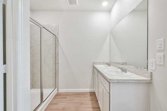 Building Photo - 16818 Pandora Wy