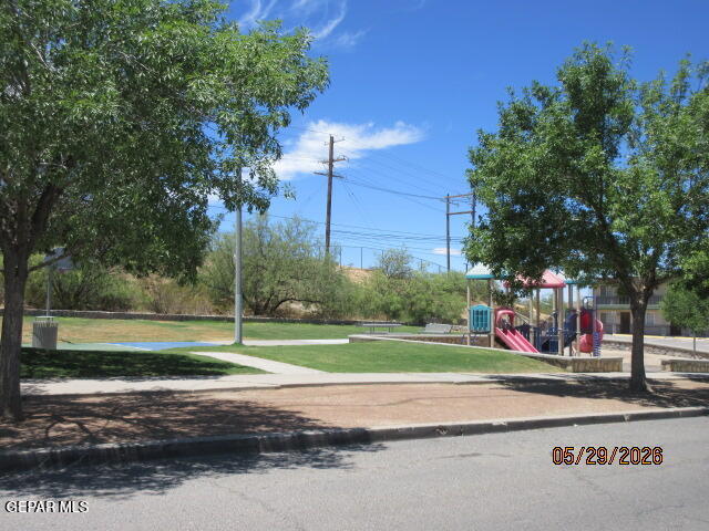 Building Photo - 1601 N El Paso St