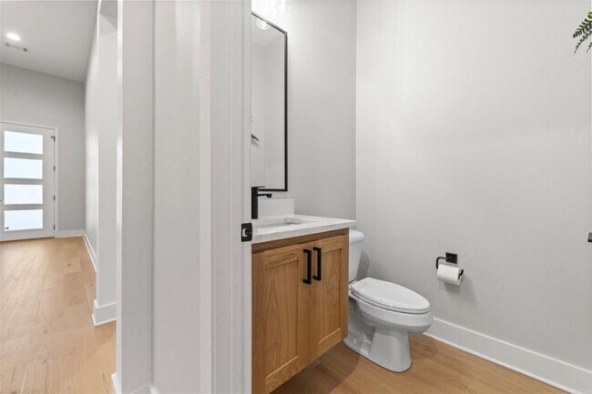 Building Photo - Modern luxury available in Fletcher Ridge