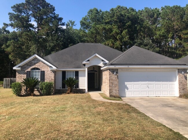 Primary Photo - 567 Laurel Hill Cir
