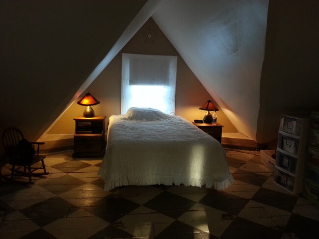 Building Photo - 179 Whitman Ave