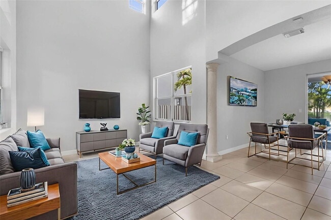 Building Photo - 6425 SW 164th Ave