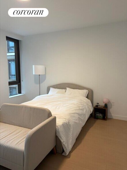 Building Photo - 480 Kent Ave