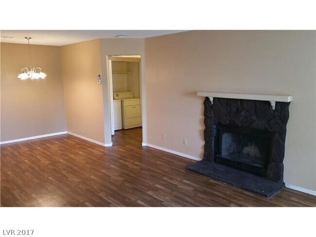 Building Photo - 3450 Erva St