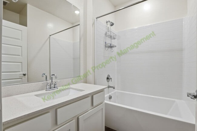 Building Photo - Modern Gilbert Lakeview Townhome in The Lakes at Annecy