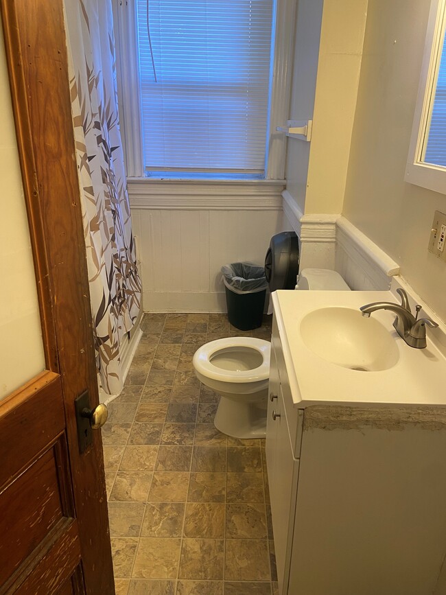 Shared bathroom #1 - 56 S Union St