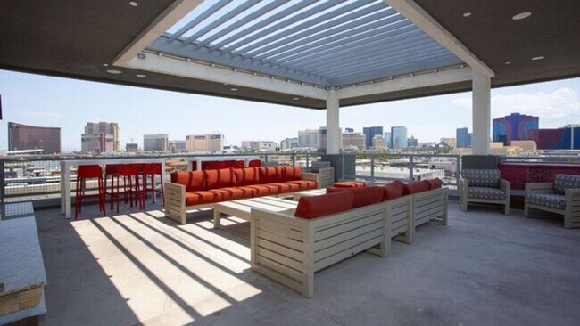 Building Photo - 3463 Procyon St