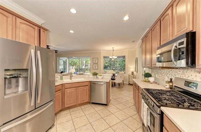 Building Photo - 6349 Royal Tern Cir