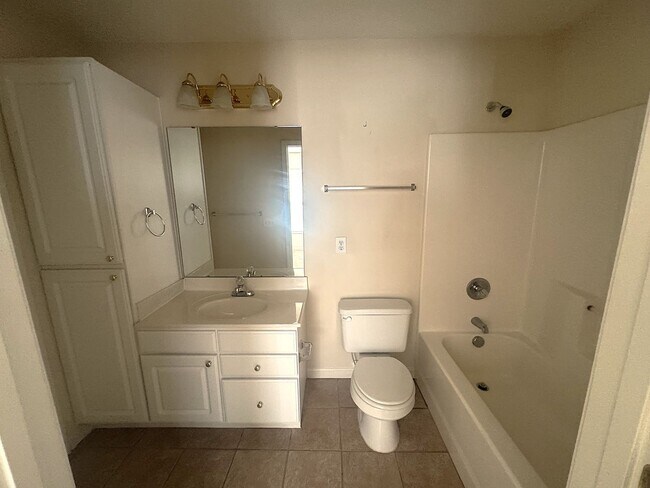 Building Photo - 11241 Avocet Ln