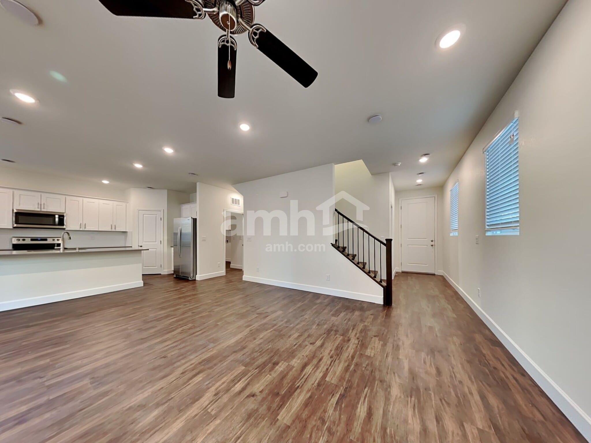 Building Photo - 8842 Tiger Tooth Ave