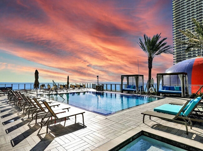 Building Photo - 4111 S Ocean Dr