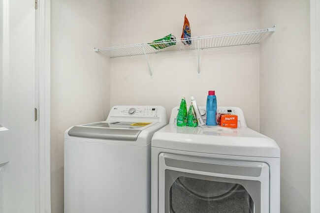 Building Photo - 2219 Endeavor Run