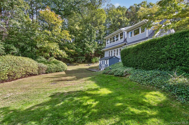 Building Photo - 1416 Ridge Rd