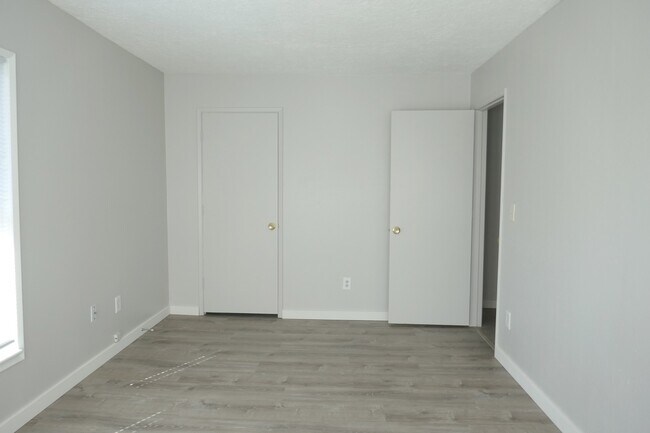 Building Photo - 1756 Franklin Ave