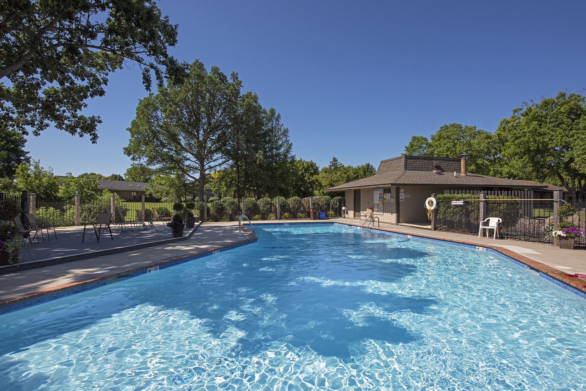 Enjoy summer days at the community pool - 145 Holly Ln N