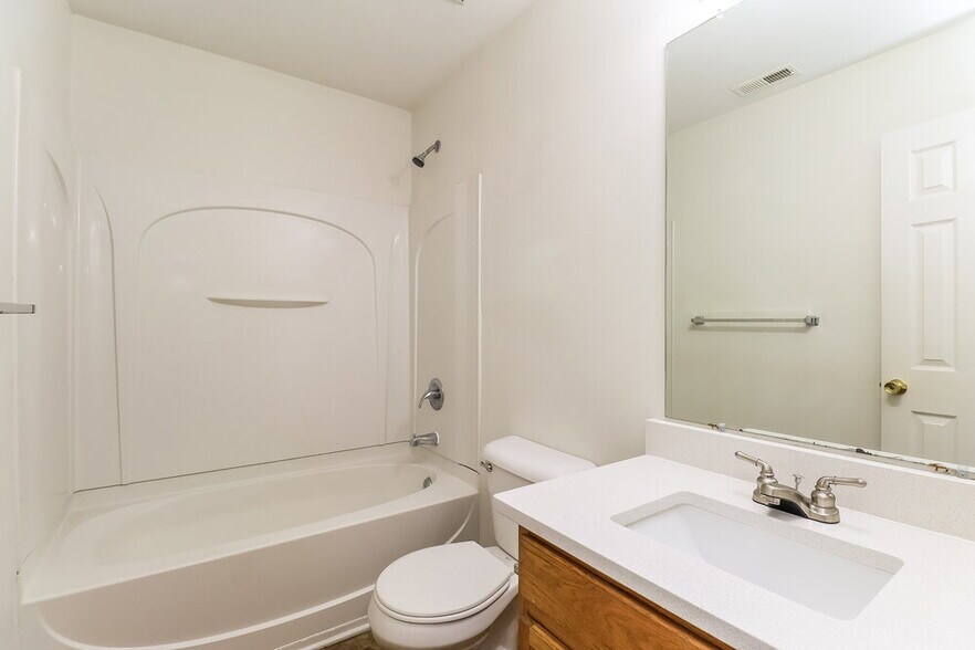 Building Photo - 4625 Canipe Dr