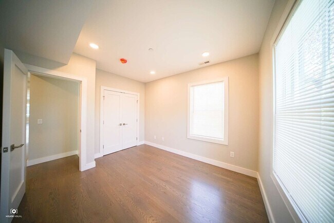Building Photo - 6 Manton Terrace