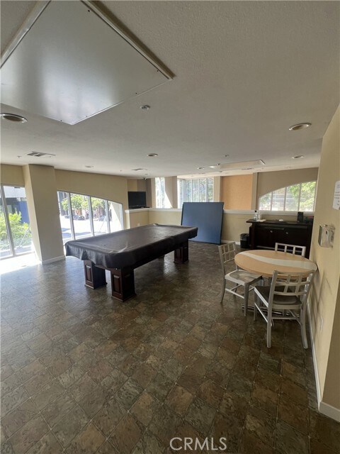 Building Photo - 1501 Front St