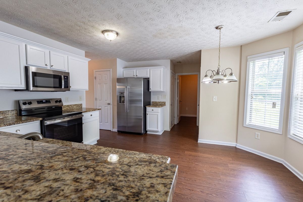 Building Photo - 2432 Pendergrass Ln