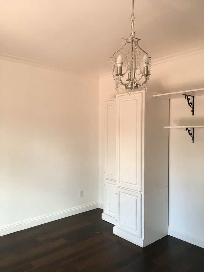 Building Photo - 3721 Corinth Ave