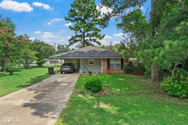 Building Photo - Check out this 3 bed 1 in Haughton