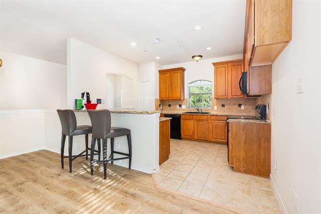 Building Photo - 6895 Pistoia Dr