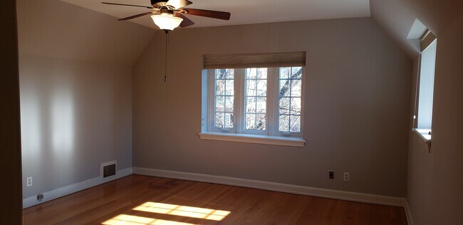 Building Photo - Spacious Tudor-style home in Woodridge DC convenient to Catholic U & Brookland Metro