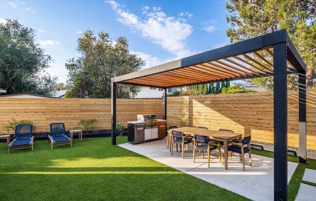 Building Photo - Brand New Build | 1 Bed, 1 Bath Home for R...