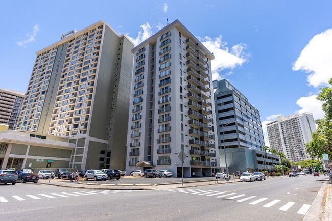 Building Photo - Coty Tower 703