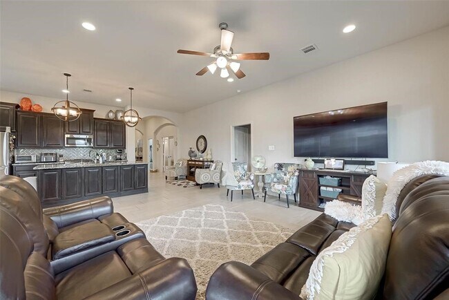 Building Photo - 29026 Crystal Rose Ln