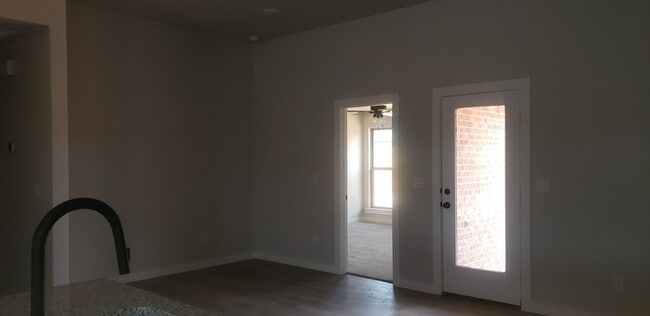 Building Photo - 331 Trailblazer Ln