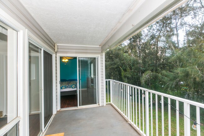 Building Photo - 95-270 Waikalani Dr. #I204