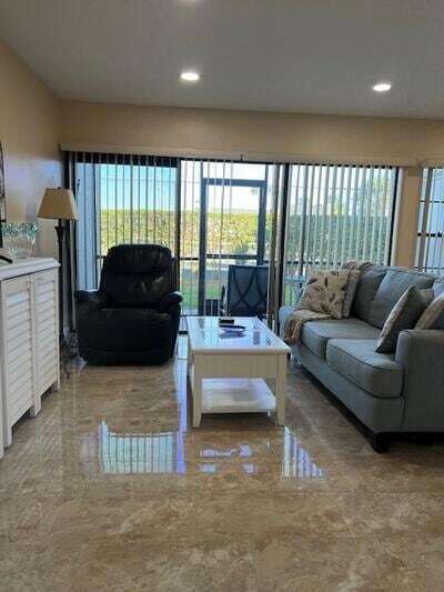 Building Photo - 1605 S US Hwy 1