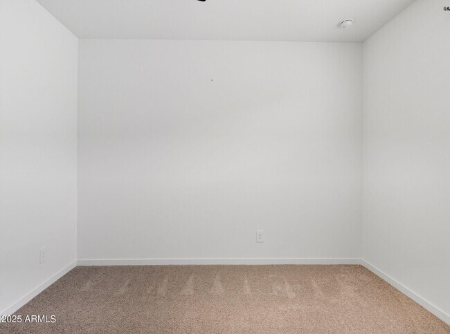 Building Photo - 3104 Bee Trl