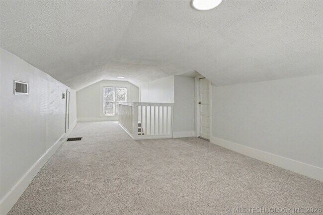 Building Photo - 4713 S 27th W Ave