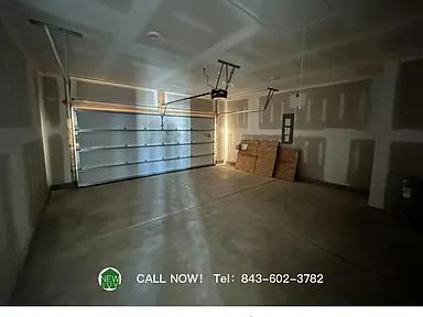 Building Photo - 522 Firouz Dr