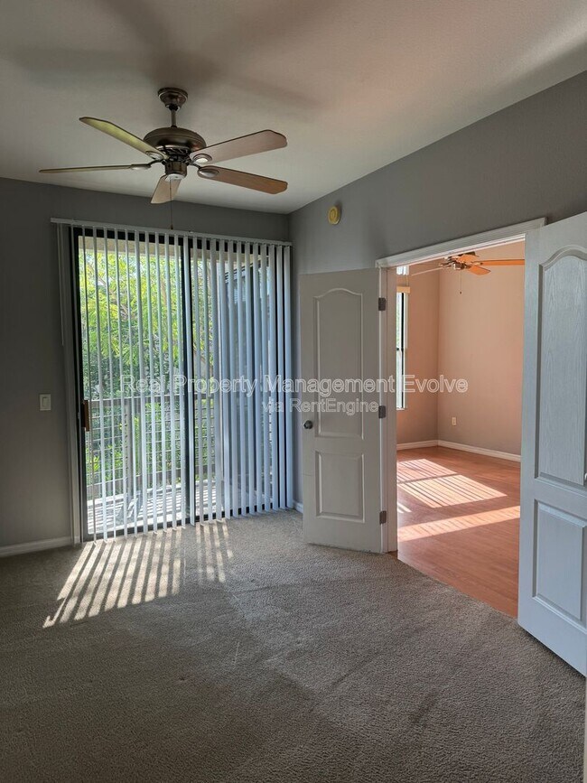 Building Photo - 6900 E Princess Dr