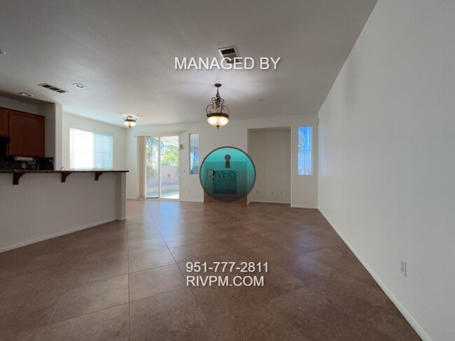 Building Photo - Your Perfect Retreat Awaits in Fontana!! A...