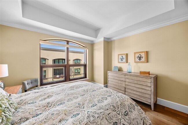 Building Photo - 9123 Strada Pl