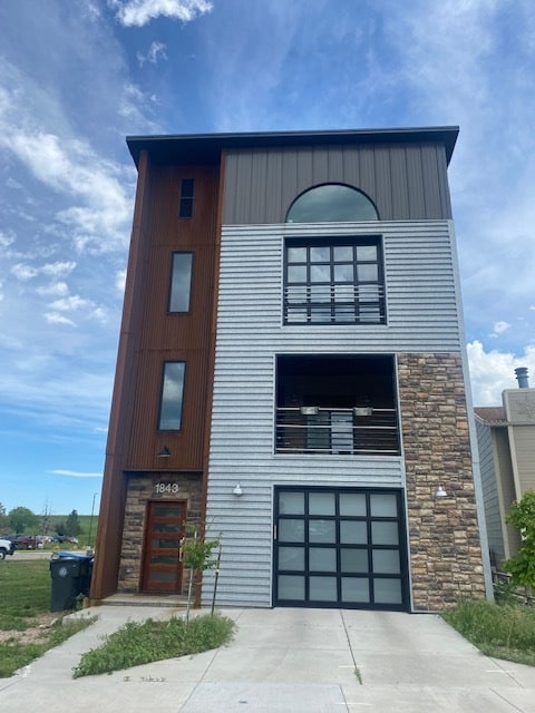 Building Photo - 1843 Bluegrass Cir