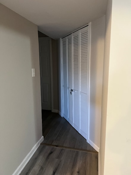 Building Photo - 6319 Glenn Dale Rd