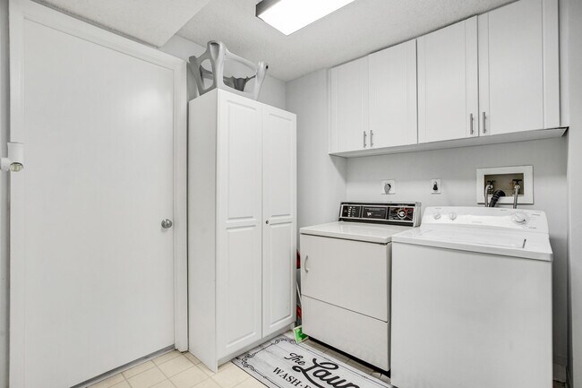 Building Photo - 4191 Cypress Reach Ct
