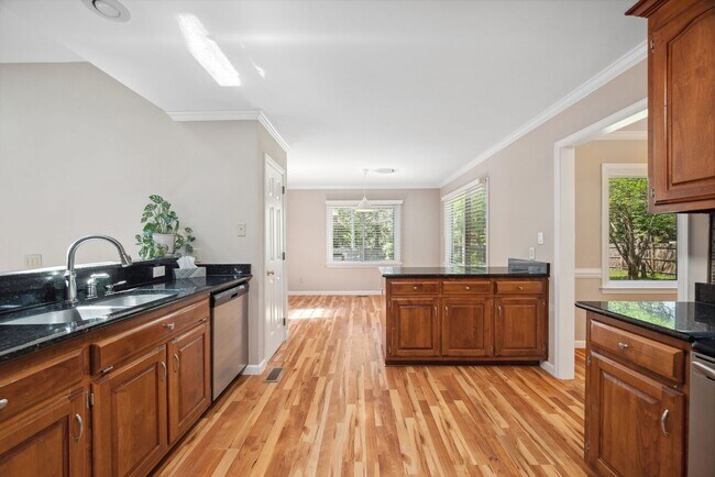 Building Photo - 304 Lynn's Way Yorktown VA 23962: Freshly Painted Updated Photos Coming !