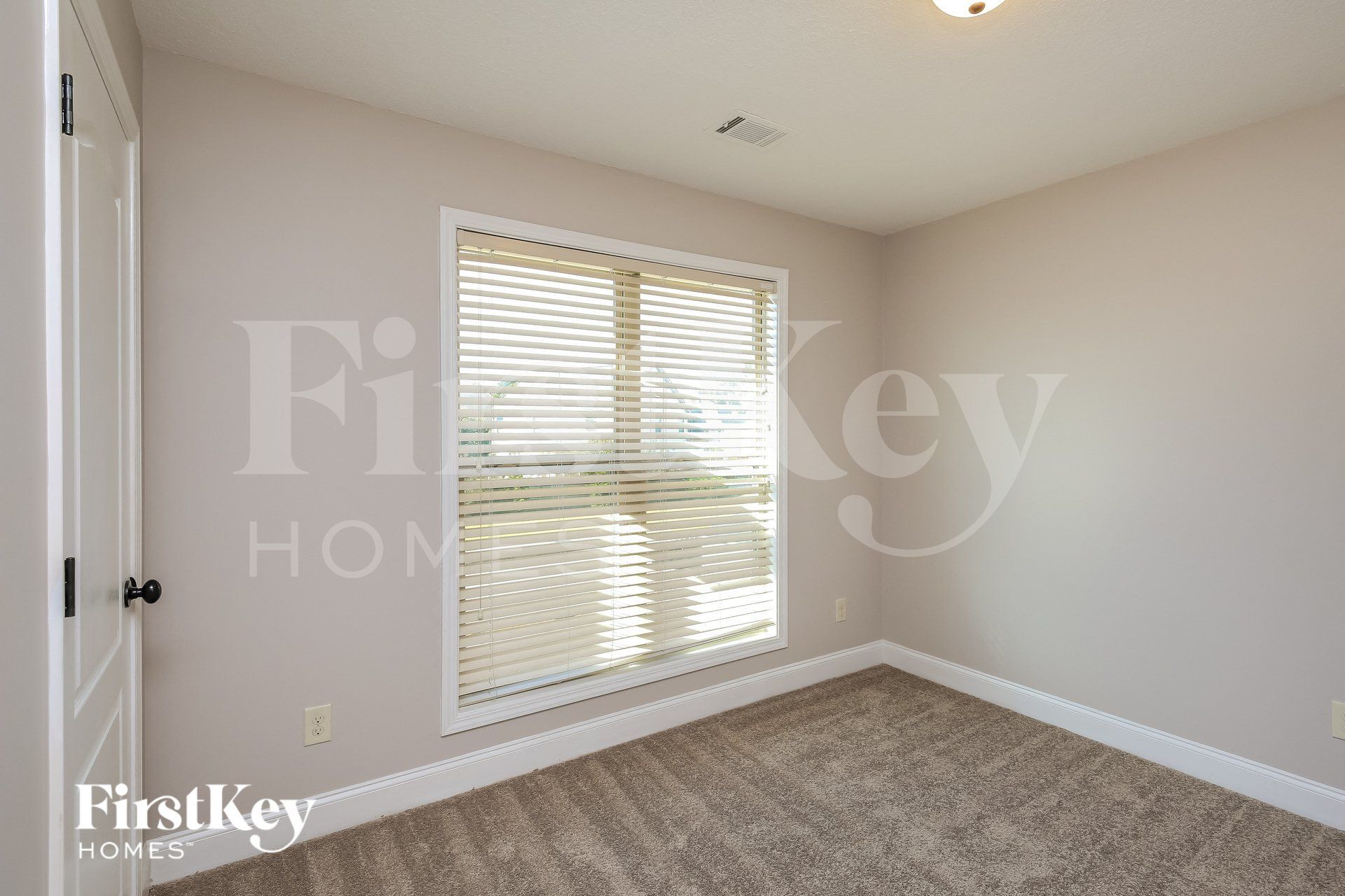 Building Photo - 1666 Dillard Way