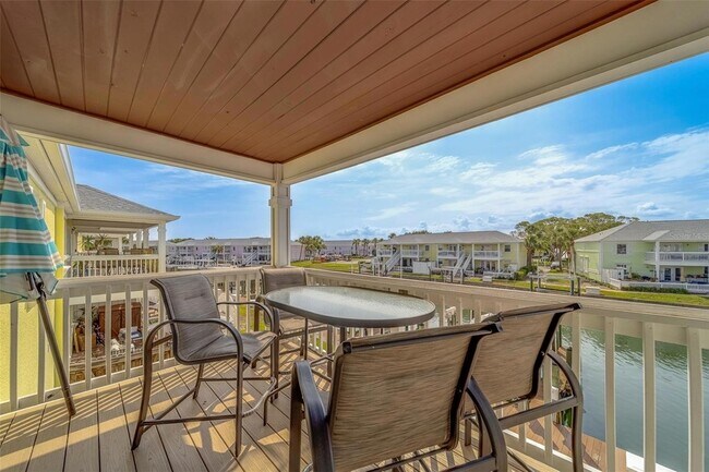 Building Photo - 5196 Beach Dr SE